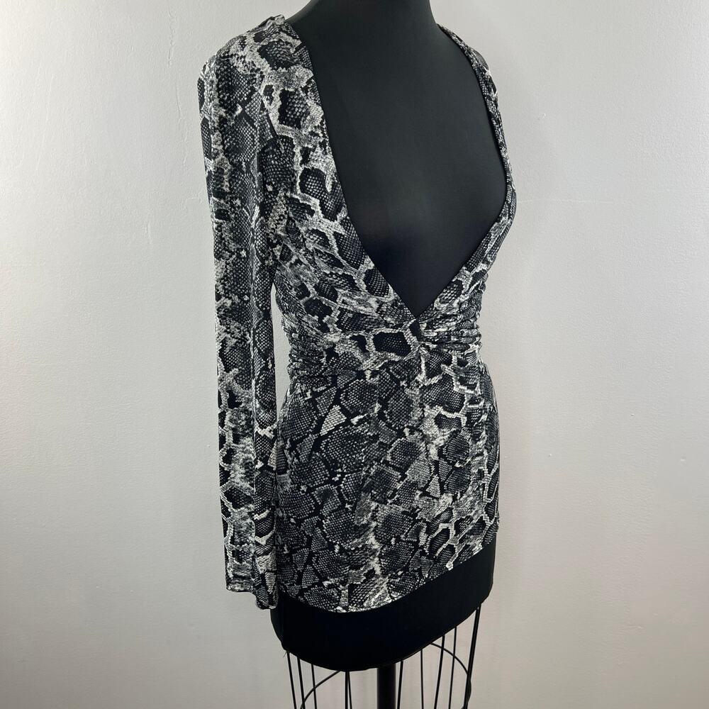 SKY White Black Deep Cut Blouse Top Snake Print Ruched Long Sleeve Size S Small - Picture 4 of 8